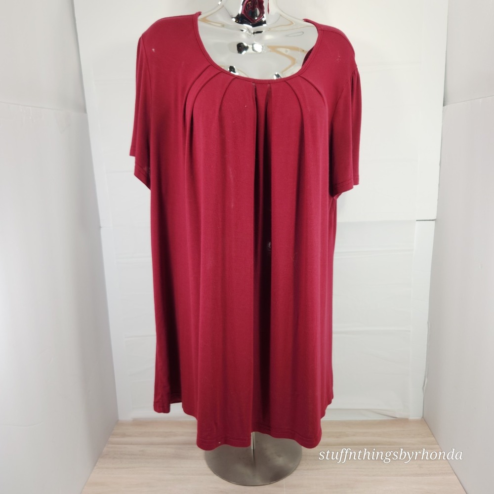 Ladies Red Wine Casual Top Plus Size 2XL By Anymeet - Front Pleated